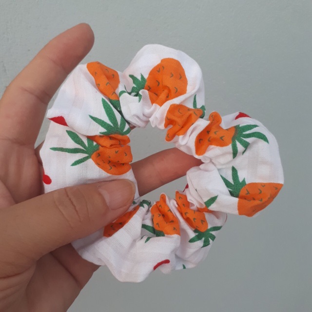 Cột Tóc Vải Scrunchies Nhiều Màu Caro Quả