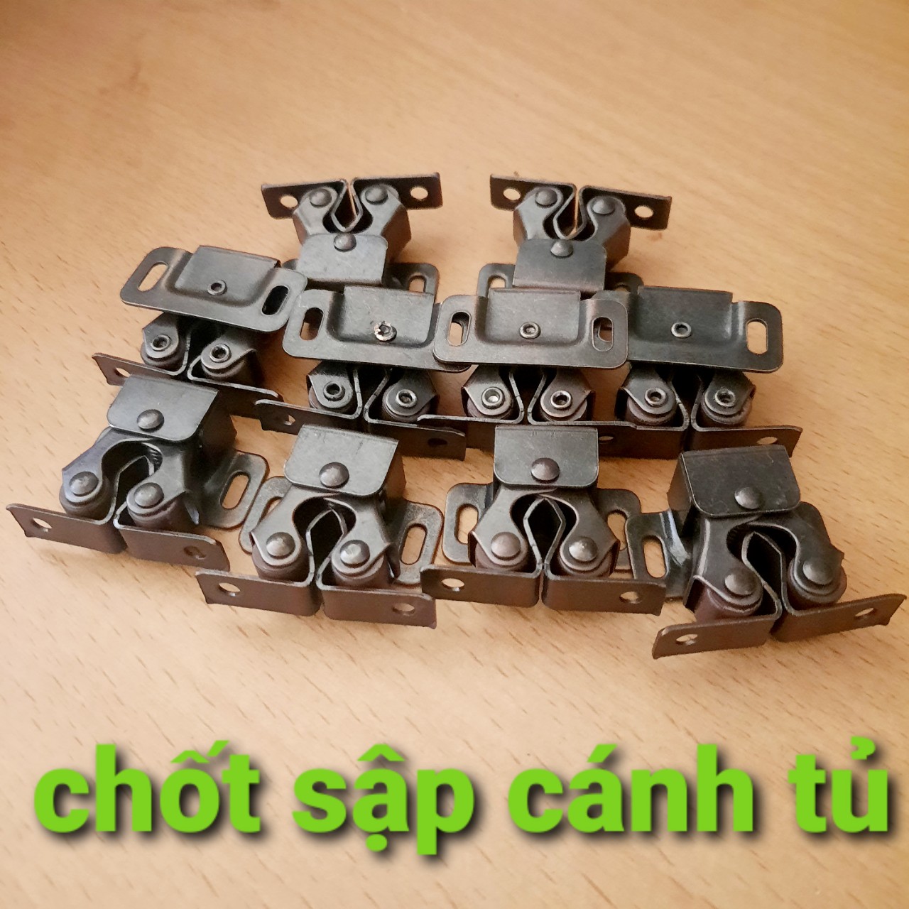 combo 10 chốt sập cánh tủ, hít cua, sập xòe