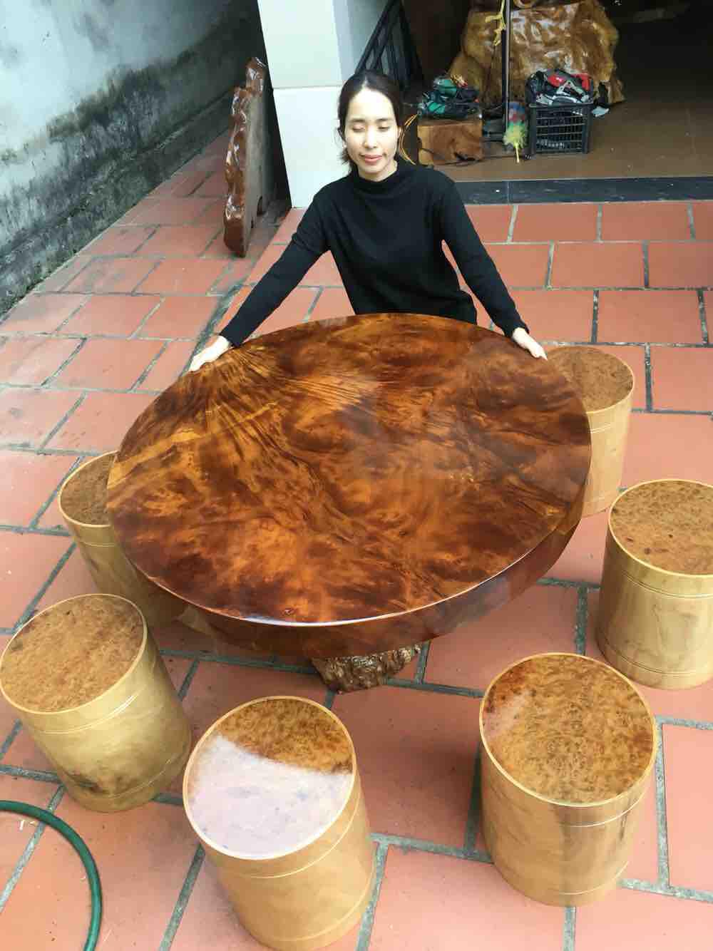 Bộ bàn nu xá xị - nguyên khối