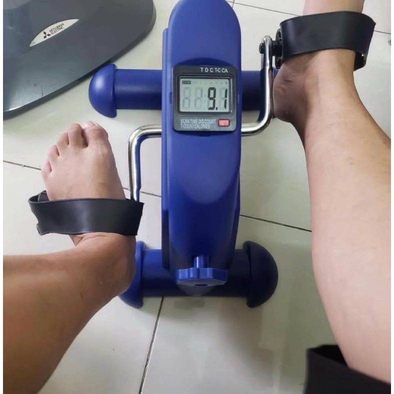 Xe đạp mini tập thể dục cơ tay và chân ( quà sữa Ensure)