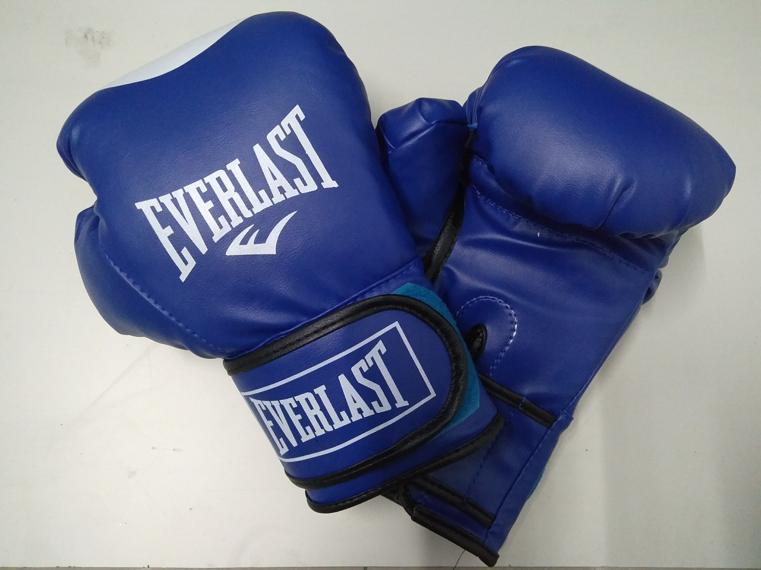 [HCM]Găng tay boxing hãng EVERLAST cao cấp 12oz (sz L)