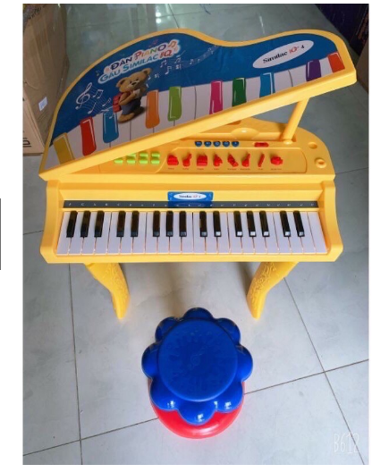 Bộ bàn Piano có ghế ngồi Similac cho bé