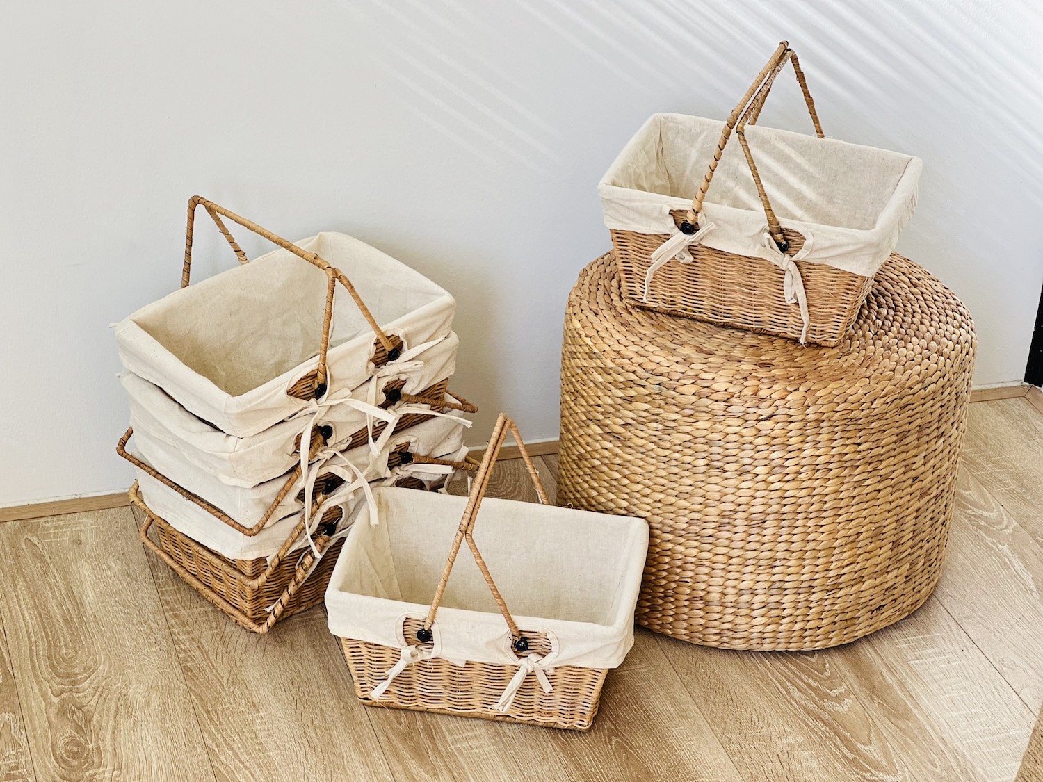 Giỏ Picnic Mây Có Quai có lót vải