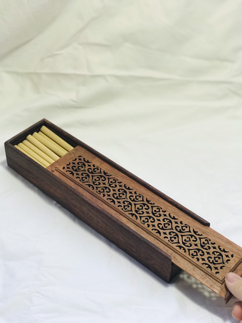 Set Box and Chopsticks Box with 10 chopstick pairs, Flatware Storage Box Cutlery Organizer Box, Chopstick case, Japanese Chopstick/ No chemicals/ Eco-friendly/ Made in Vietnam/ Best Gift from Vietnam