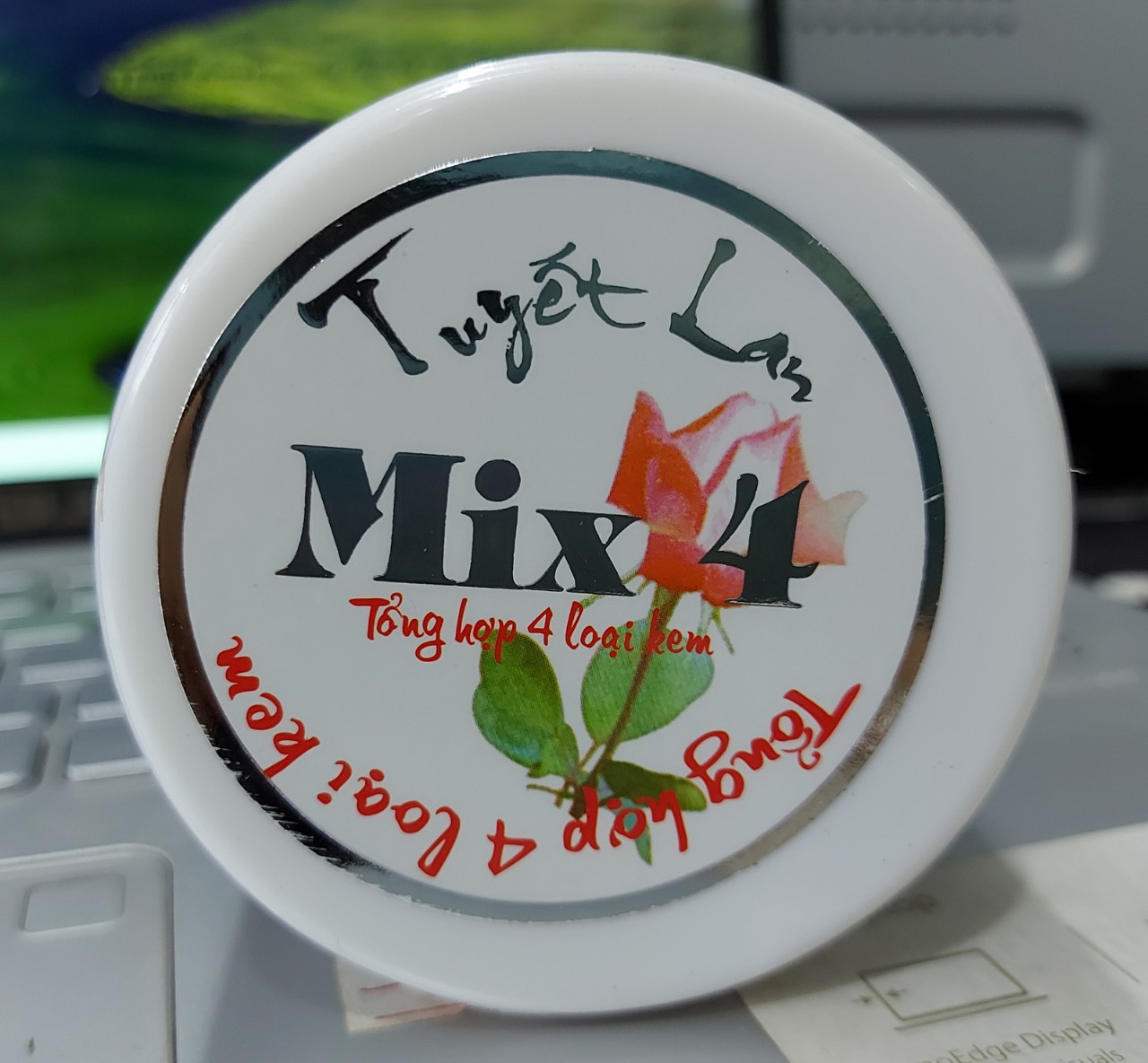 Kem mix 4 tuyết lan hũ 60g chính hãng kiểm tra bằng check mã vạch