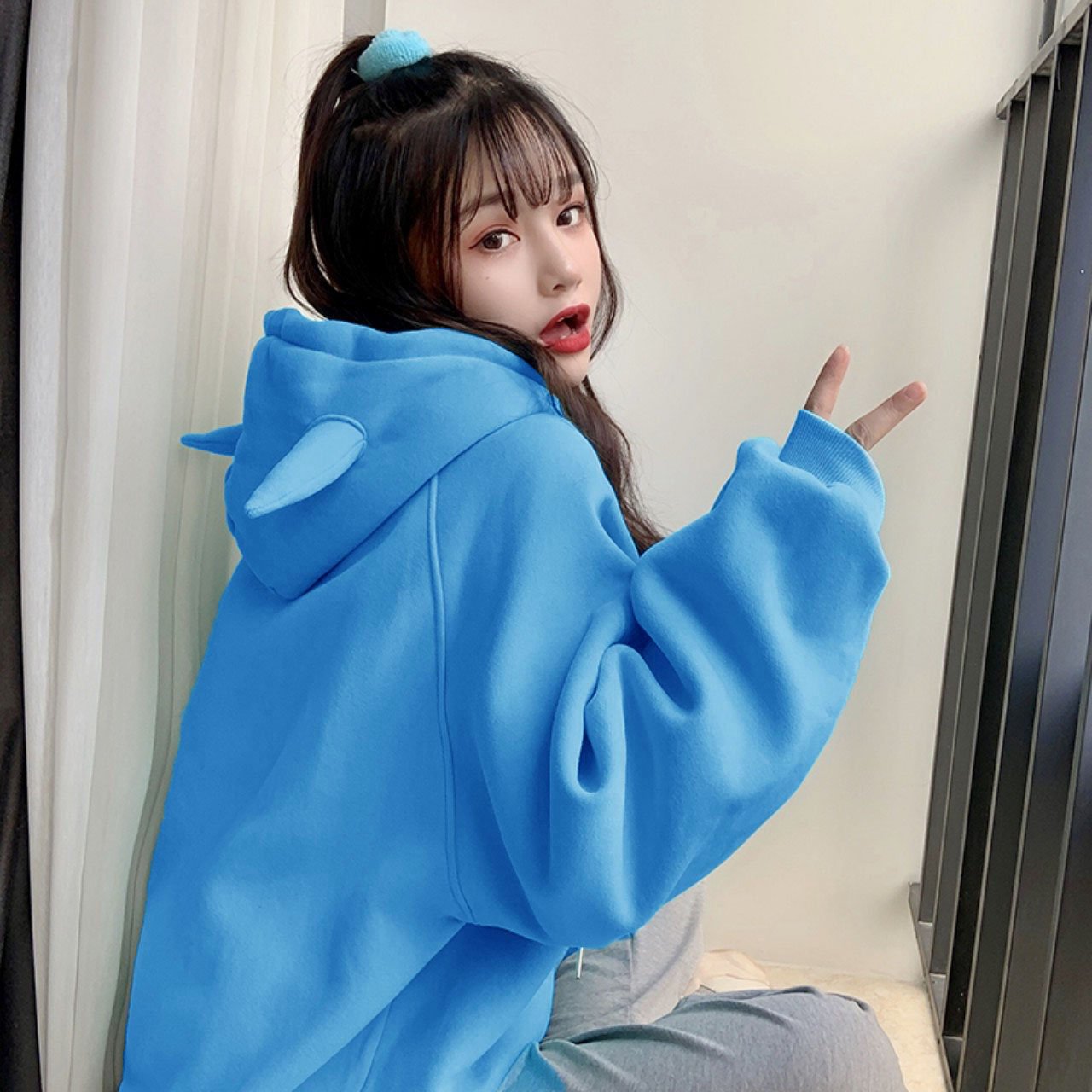 [HCM](HÌNH THẬT)ÁO KHOÁC CHUI HOODIE NỮ TAI THỎ ĐƠN GIẢN CỰC CHẤT MẪU MỚI THỜI TRANG CAO CẤP UE005