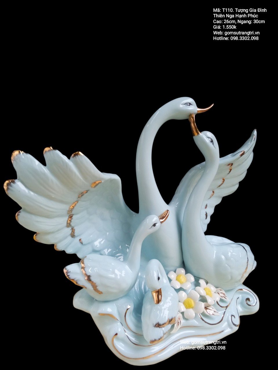 Tượng gia đình thiên nga hạnh phúc