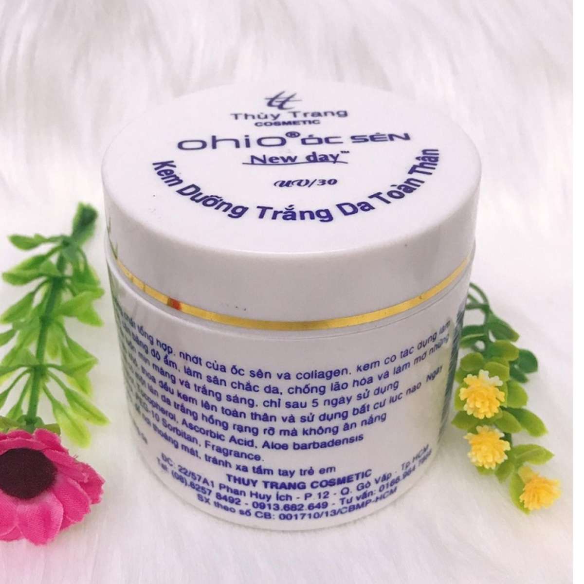 Kem dưỡng trắng da toàn thân OHIO ốc sên New Day ( 100g )