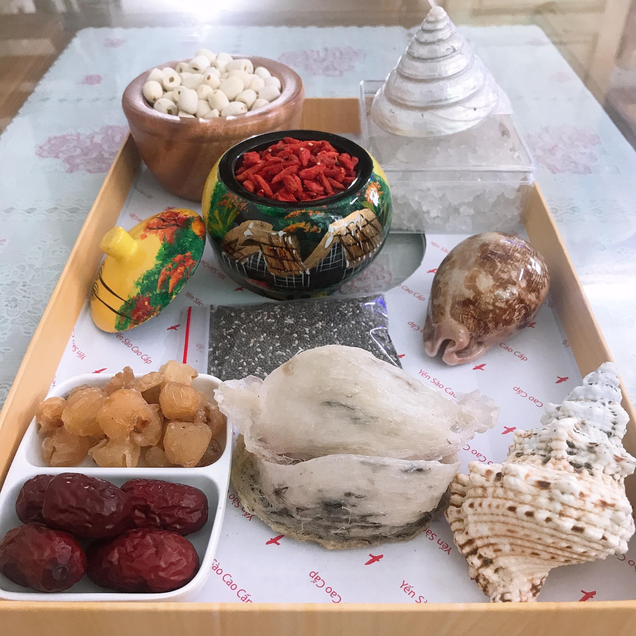 1 tổ yến thô còn lông - yến thô đảo