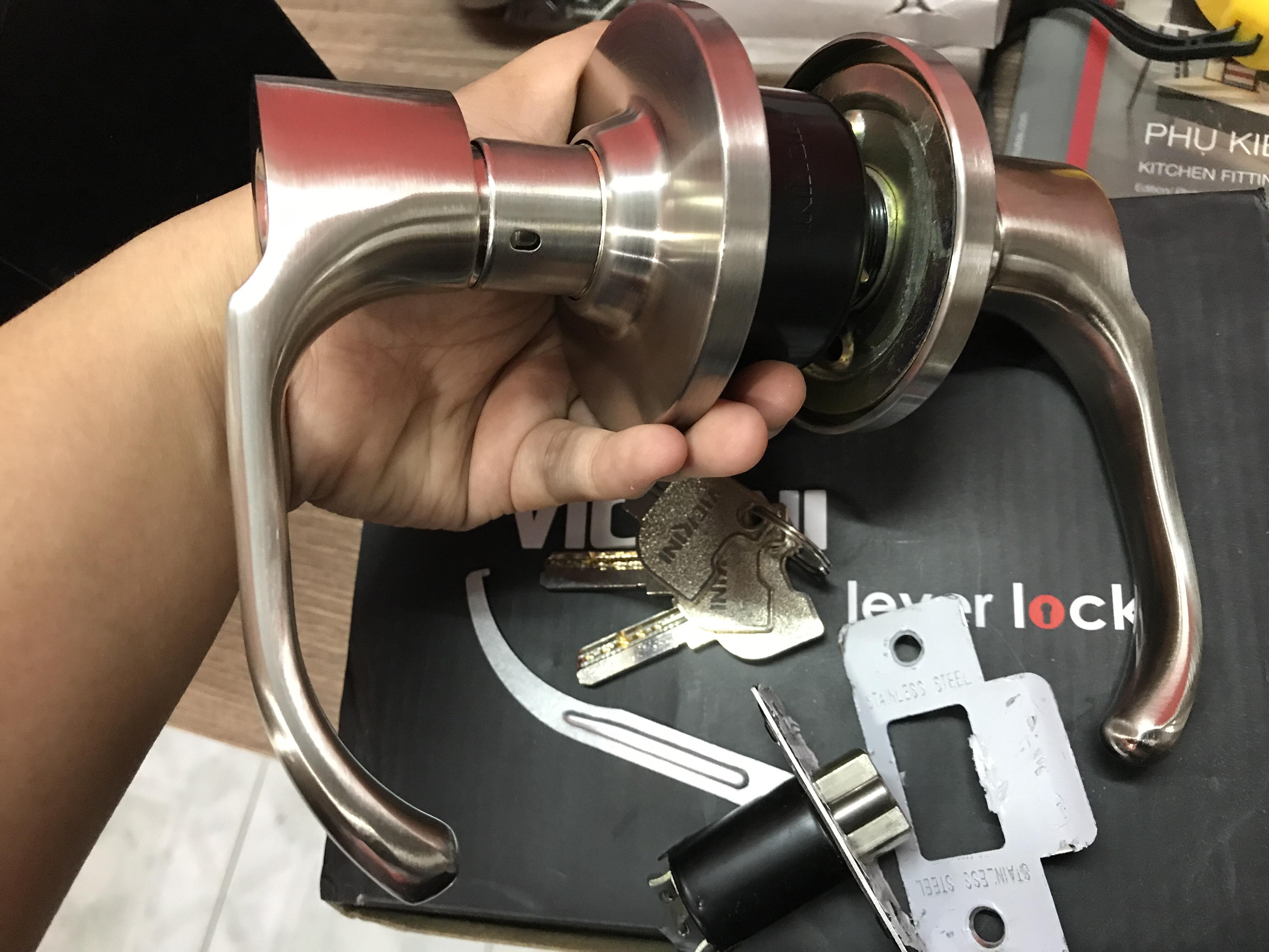 [HCM]Khóa tròn gạt VICKINI 31683.001