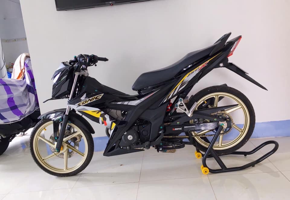 Sợi Dây côn Sonic 150R zin nhập Honda indo