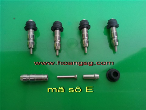 [HCM]Núm uống tự động gà thỏ...90k/10 cái.