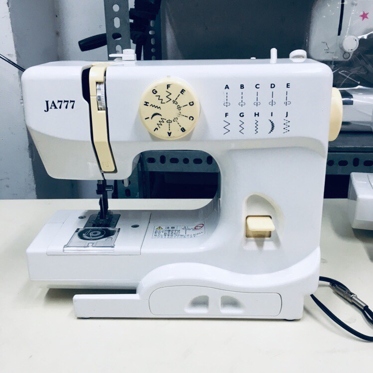 MÁY MAY MINI MINI nhẹ - tập may