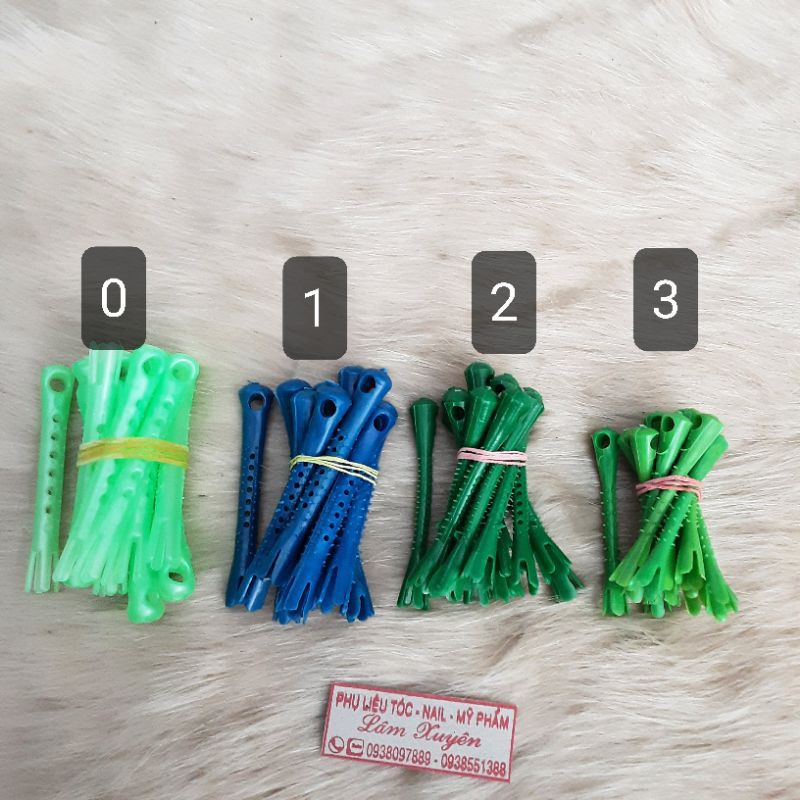 GIÁ RẺ Xương uốn tóc, xương uốn lạnh có gai 1 bó 12 cây, cây nhỏ quấn sát tóc thích hợp uốn tóc ngắn, tóc tém