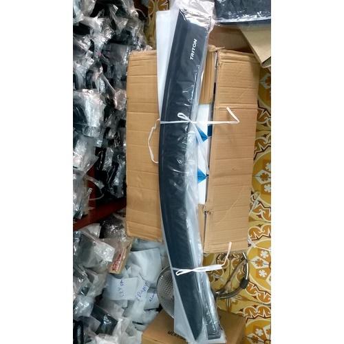 Vè che mưa đen triton Thái lan dầy