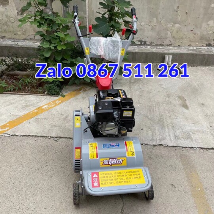 Máy phát cỏ trục băm tự hành chuyển hướng được góc cua TB70