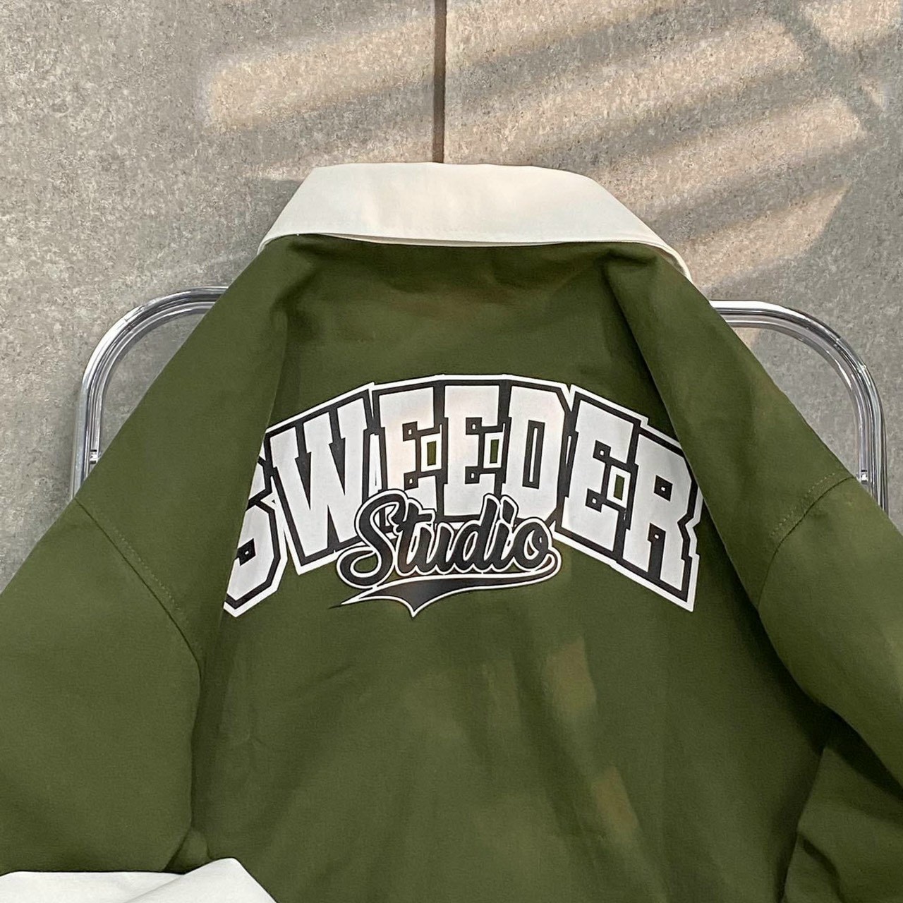 Áo Khóa Dù Cổ Sơ Mi Độc Đáo,in Phối Chữ SWEEDER STUDIO Cá Tính.Tp