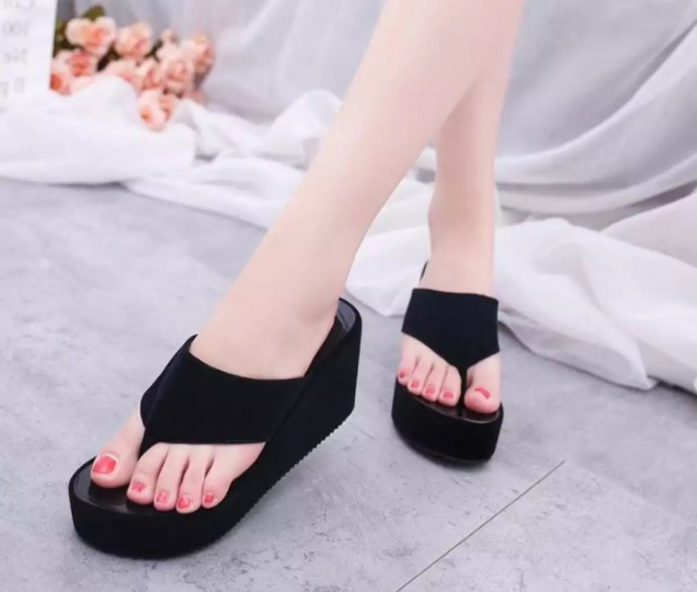 Dép kẹp đế xuồng nhung