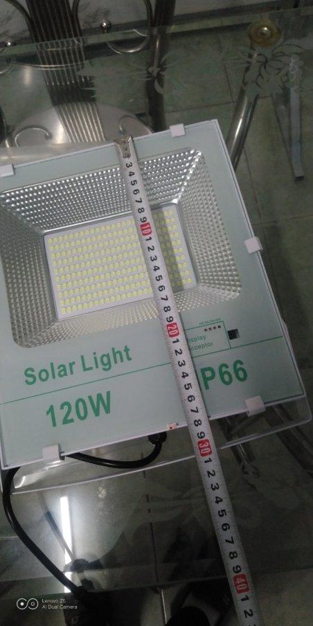 [HCM]Đèn pha năng lượng mặt trời 120W