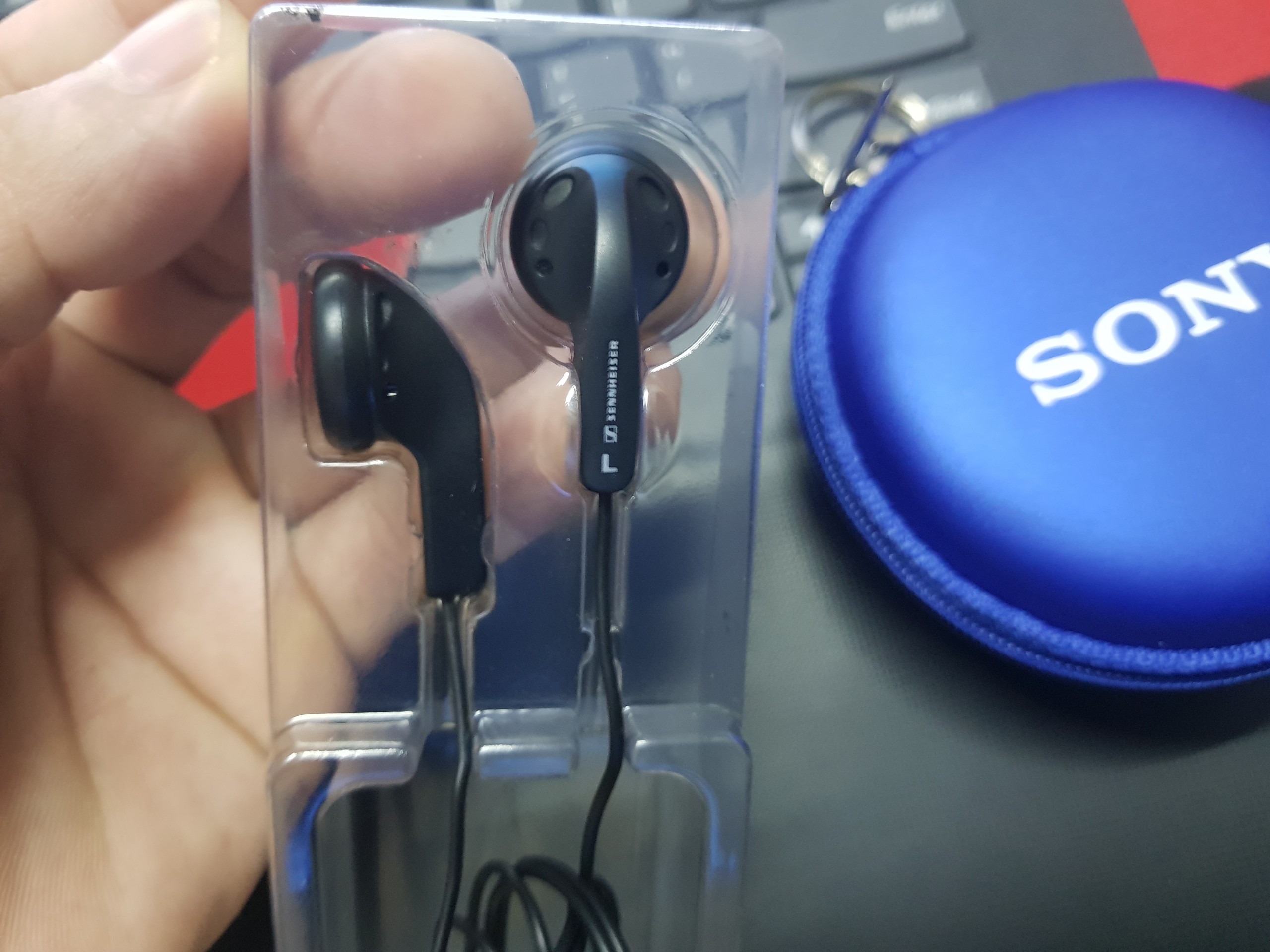 Tai nghe Sennheiser MX80 - Hàng Chính Hãng