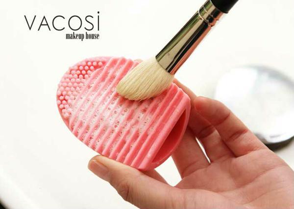 Dụng cụ rửa cọ trang điểm Vacosi