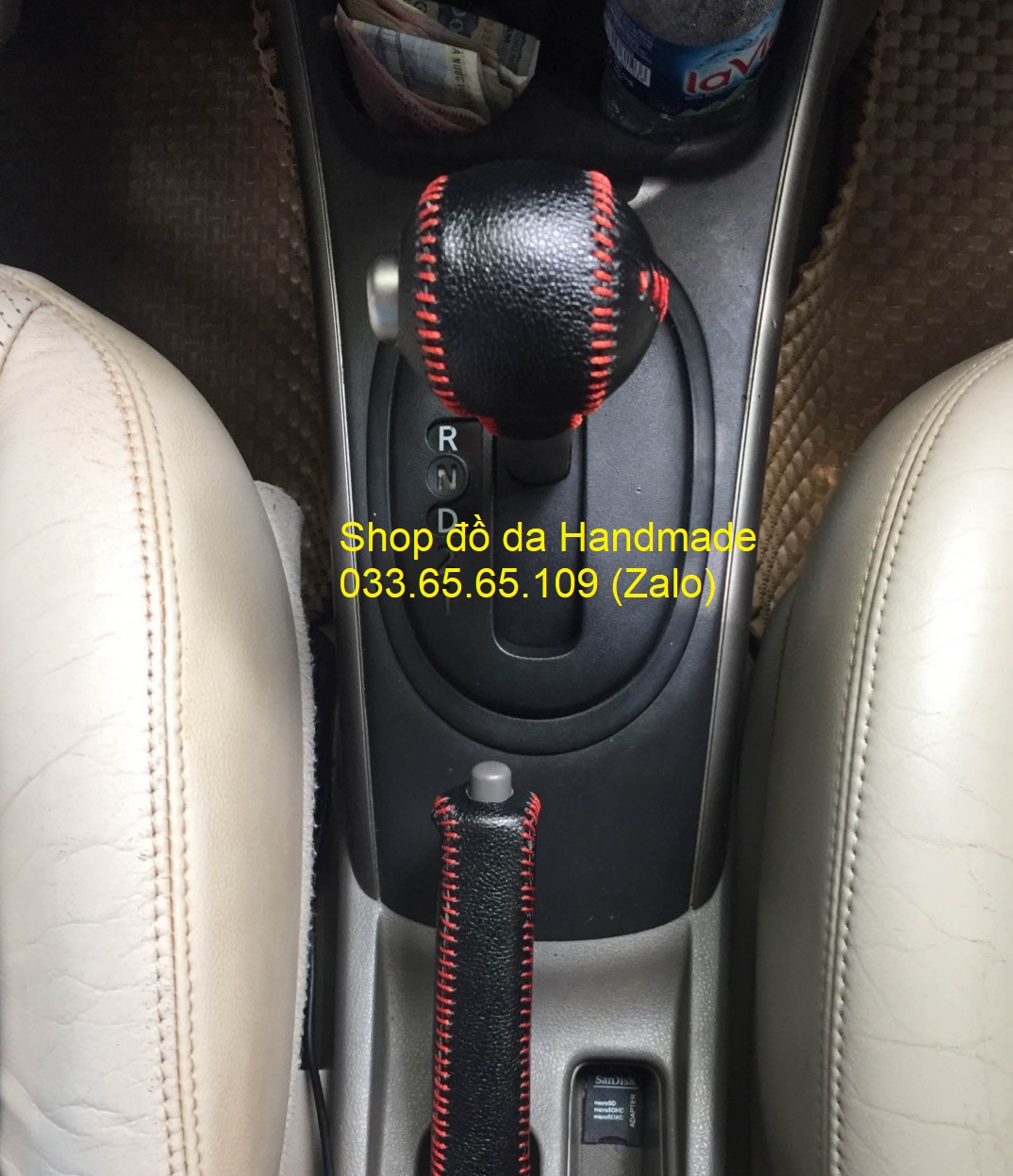 Bọc da cần số + phanh tay Nissan Sunny (AT)