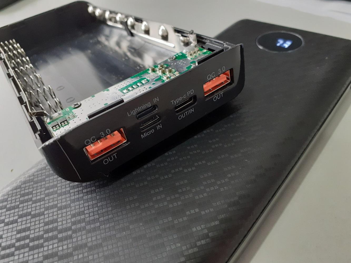 Box sạc nhanh QC3.0 + PD đủ chân cắm lightning/type C/micro usb (chưa pin), box sạc dự phòng 8 cell , mạch sạc dự phòng , mạch sạc pin 18650, mạch sạc nhanh