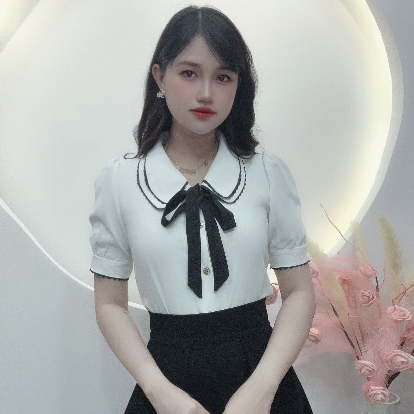 ÁO CÔNG SỞ TAY NGẮN NỮ TÍNH