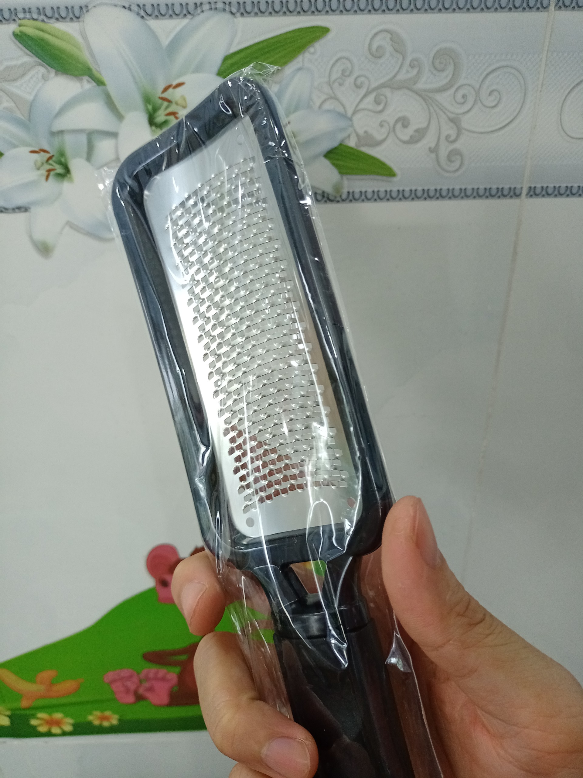 [HCM]Dụng cụ chà gót chân bằng inox