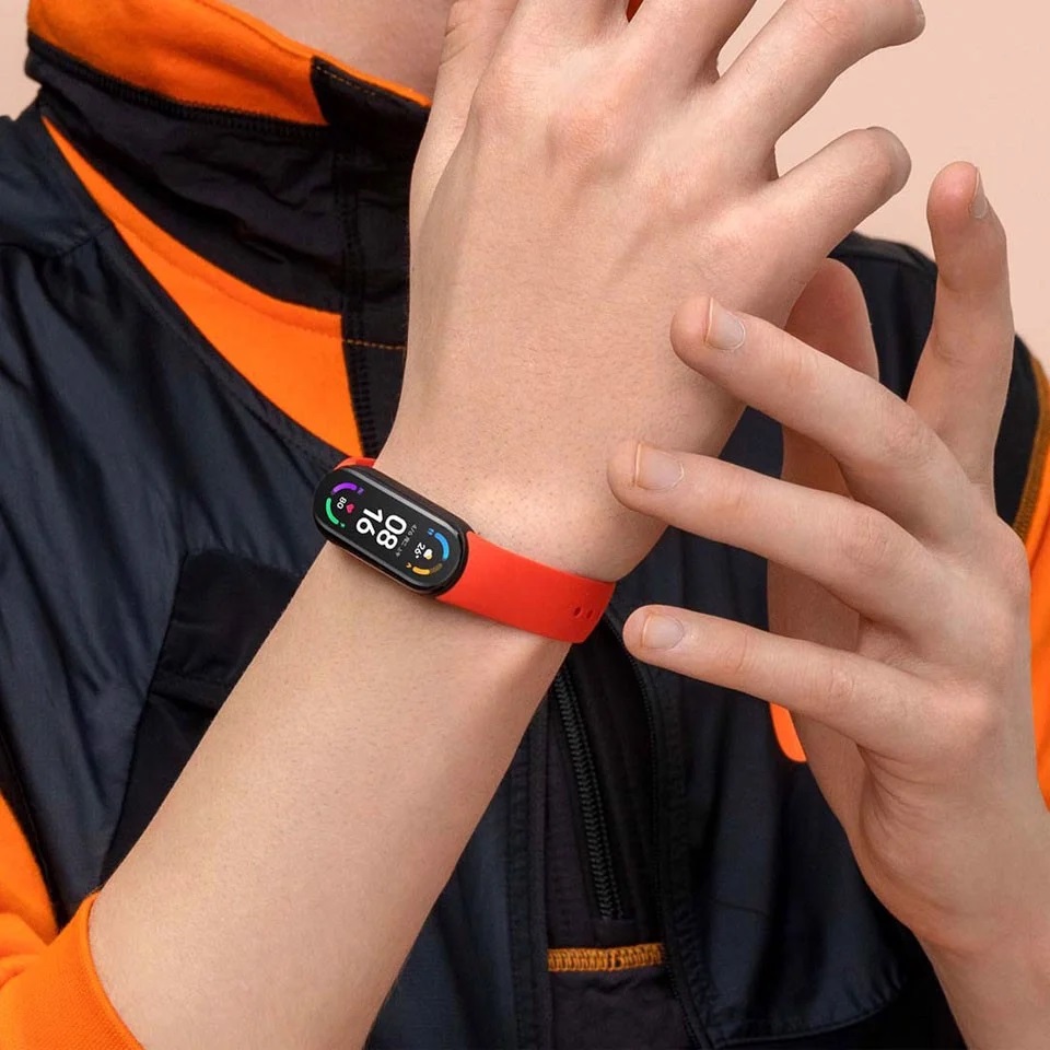 Vòng đeo tay thông minh Xiaomi MiBand 6 quốc tế