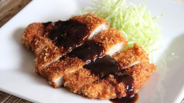 [HCM]SỐT RAU CỦ TONKATSU SAUCE 1.8L ( TRÁI CÂY )