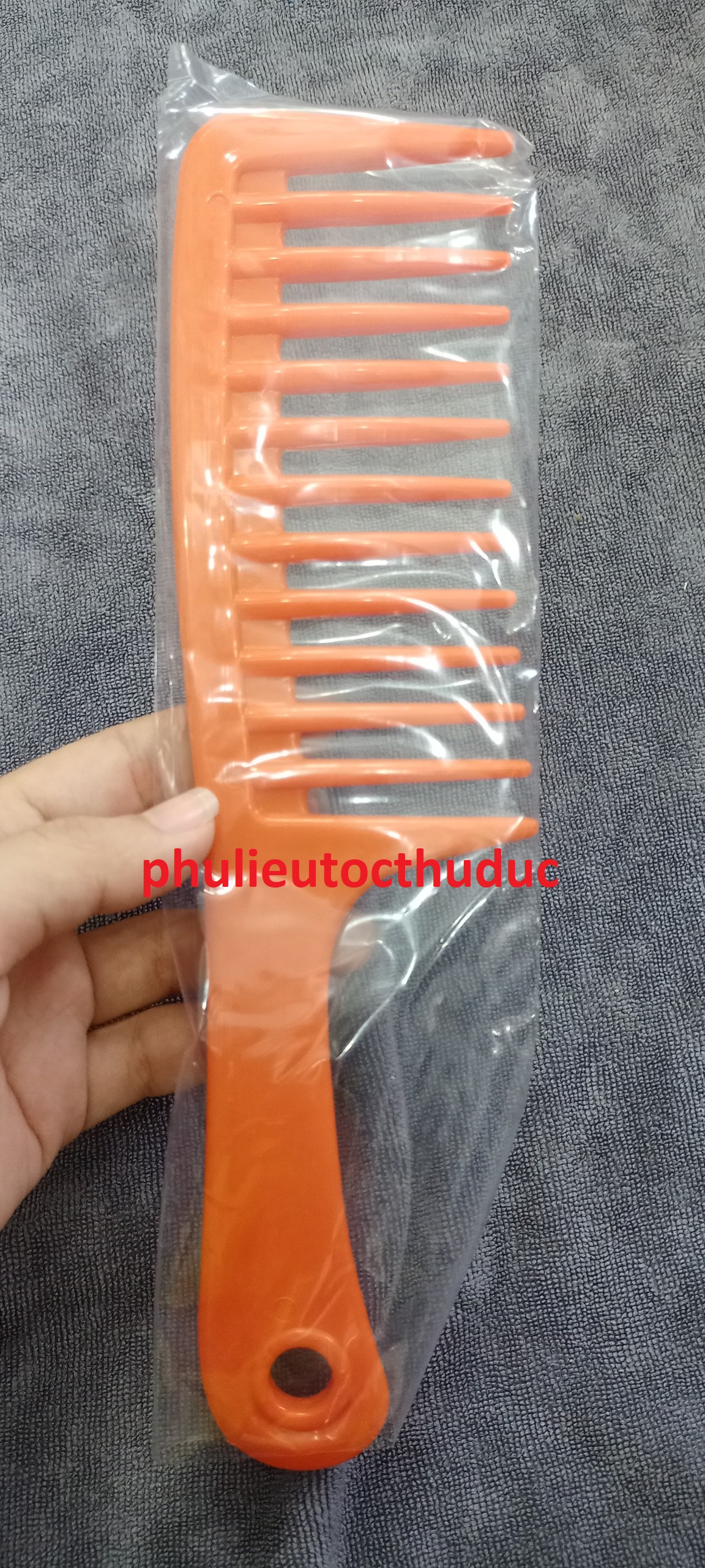 1 lược chảy tóc răng thưa loại lớn - phulieutocthuduc