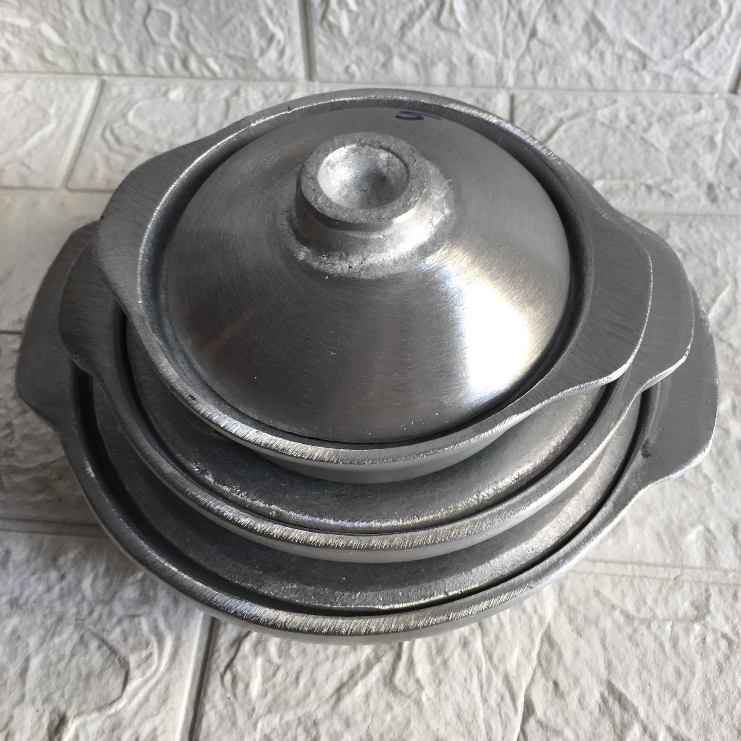 Nồi gang huyền thoại