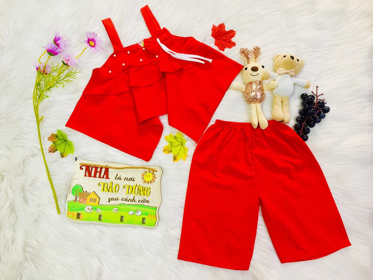 Bộ Lụa Dây Phối Nơ Quần Lửng Bé (6-18kg) (giao màu ngẫu nhiên)