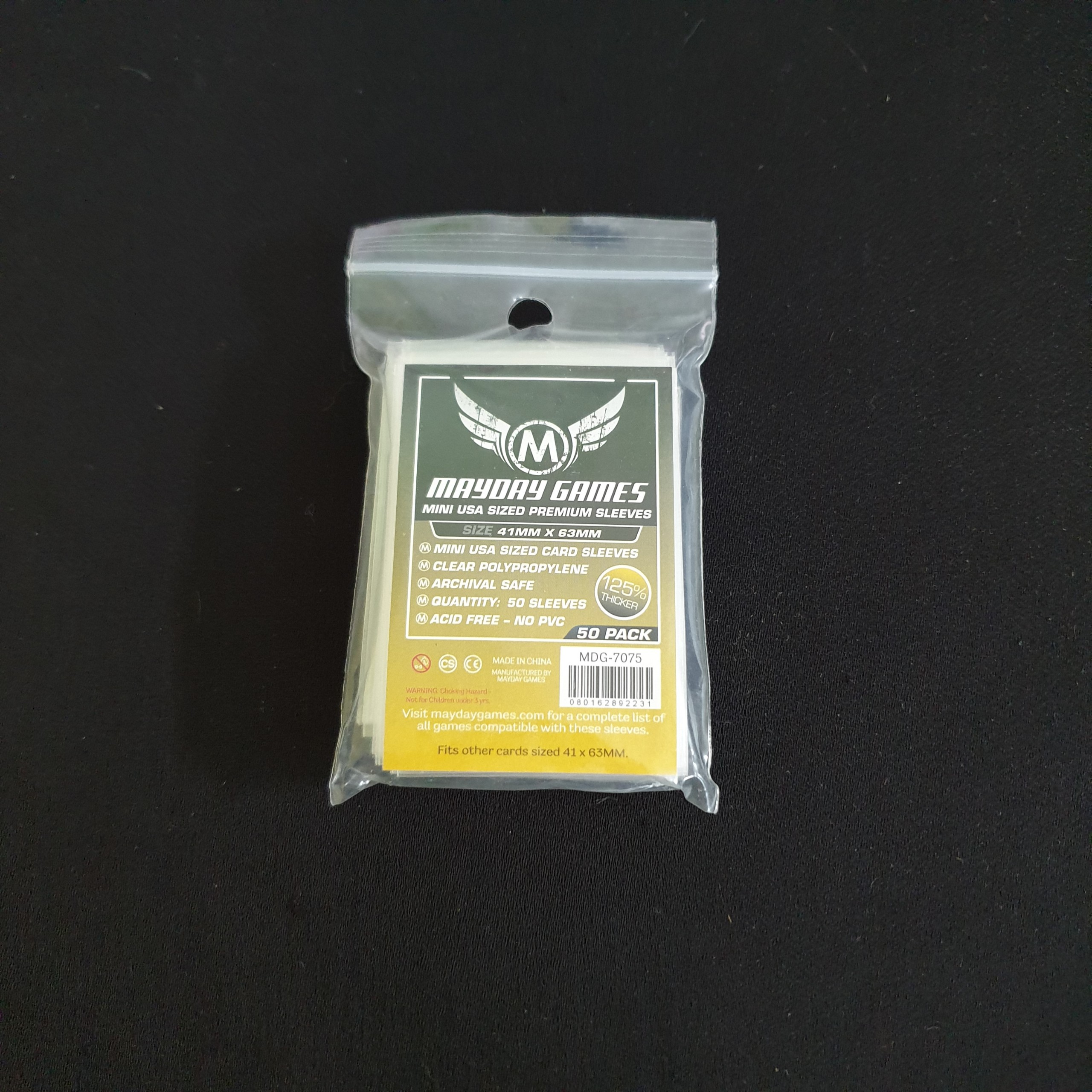 Bọc bài Sleeve Mayday cao cấp - Sleeve Mayday Premium