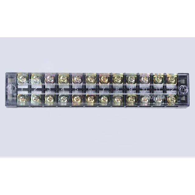 Domino 12 15A 600V