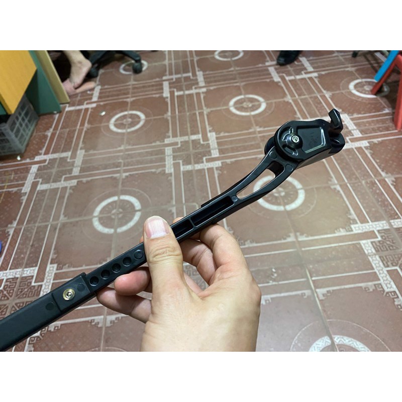 Chân chống Giant XTC 800 Plus 2022 cho xe đạp