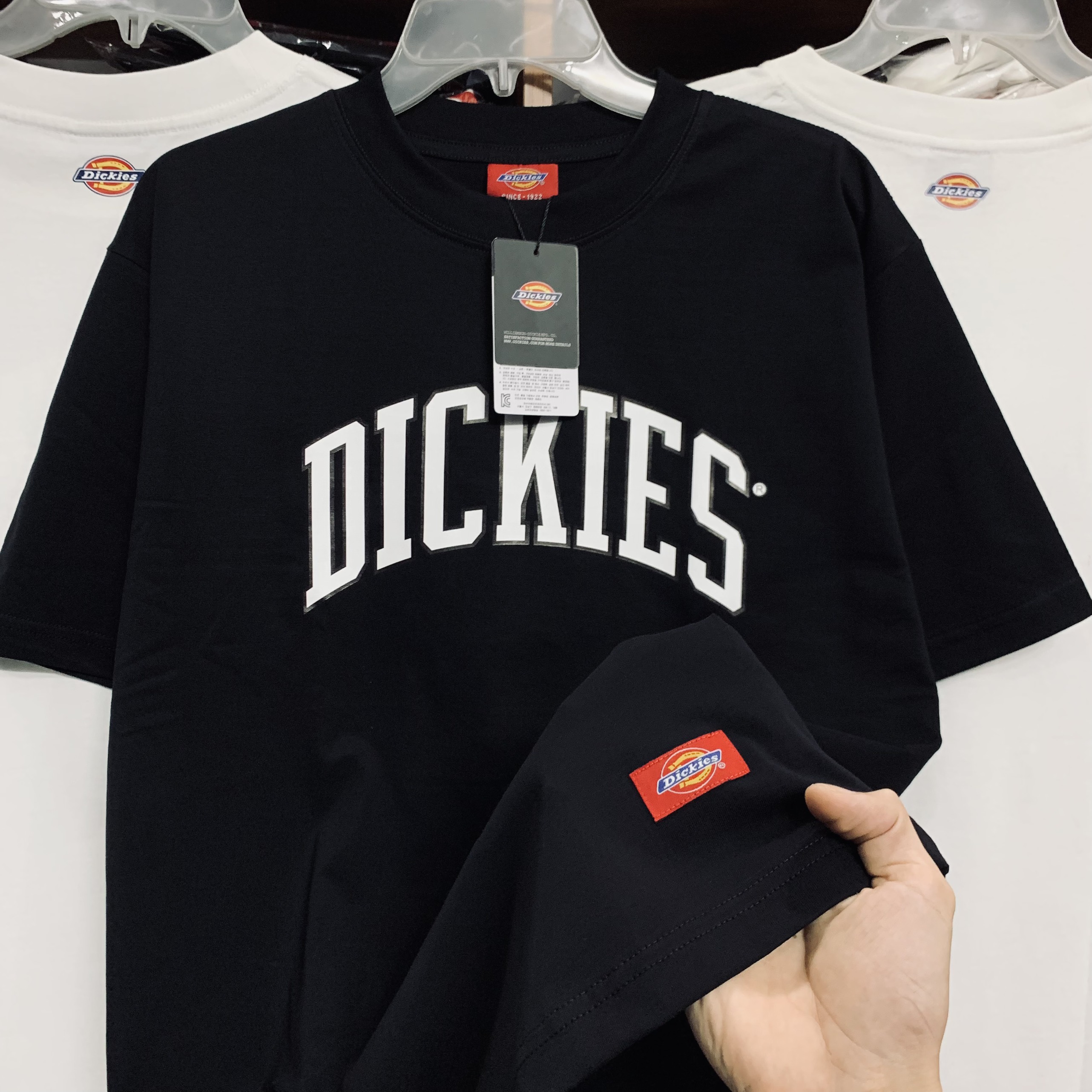 Tshirt Dickies - áo thun nam nữ màu đen