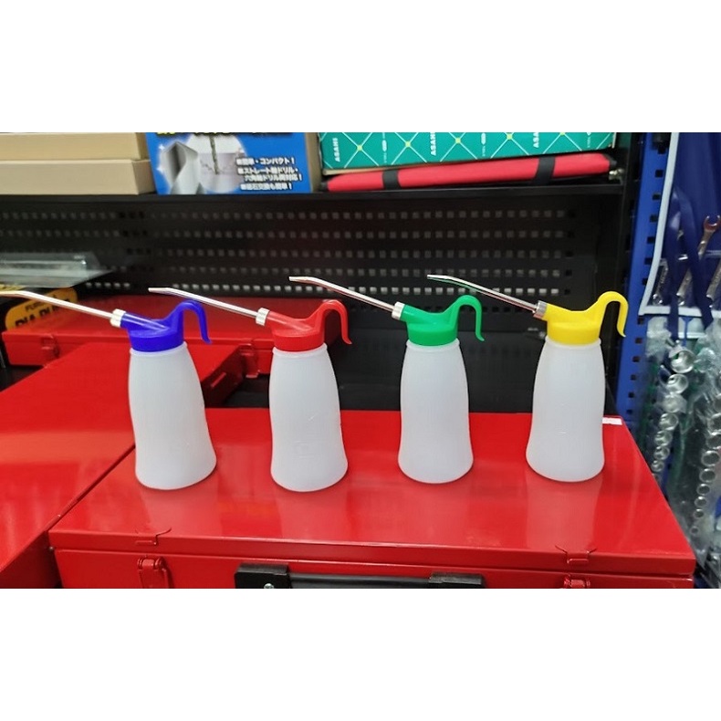 Bình châm dầu nhớt 400ml Nhật bản No.3013  ,tooljapan.vn
