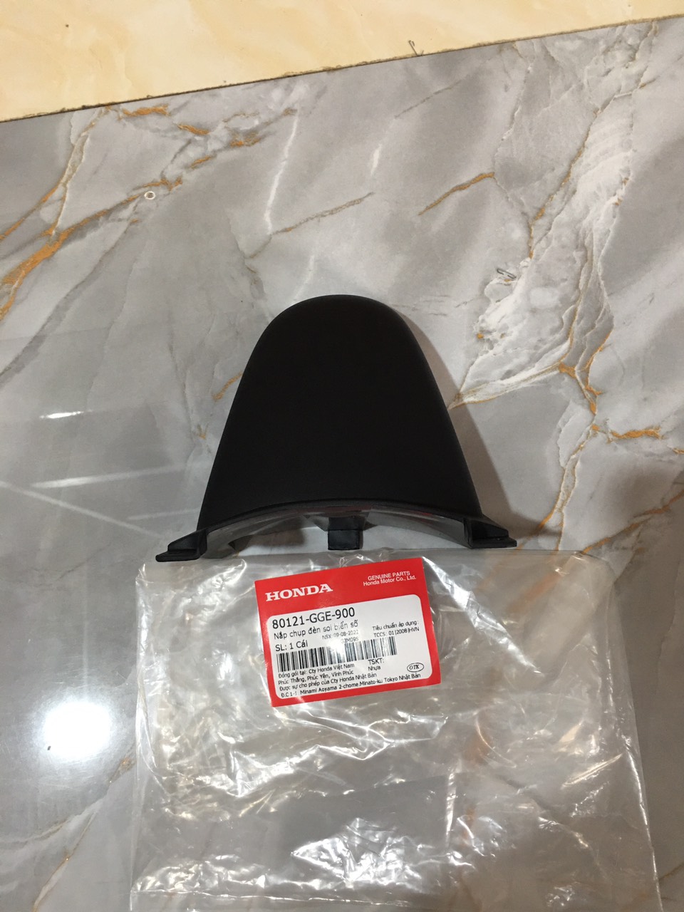 Nắp chụp đèn soi biển số lead 110
