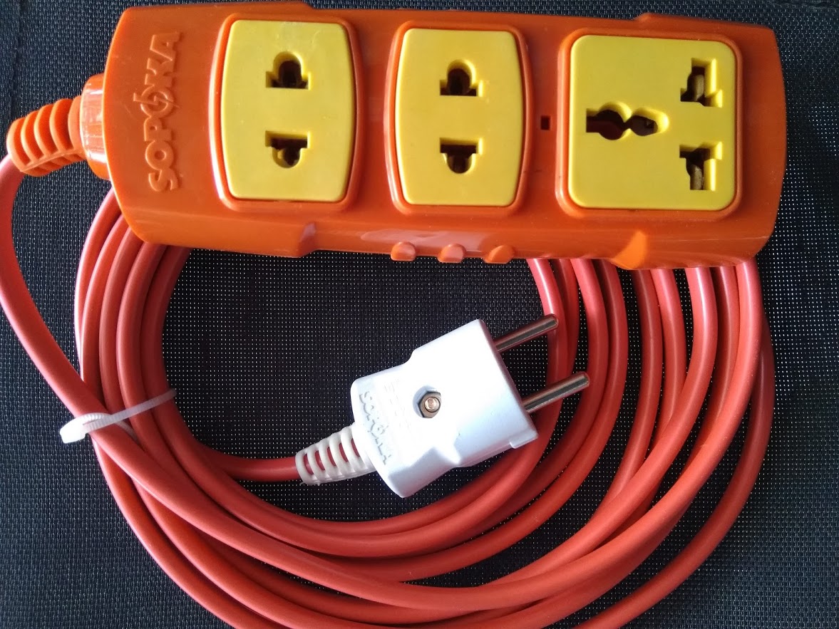Ổ cắm nối dài 5m 3 phích cắm chịu tải 6000w