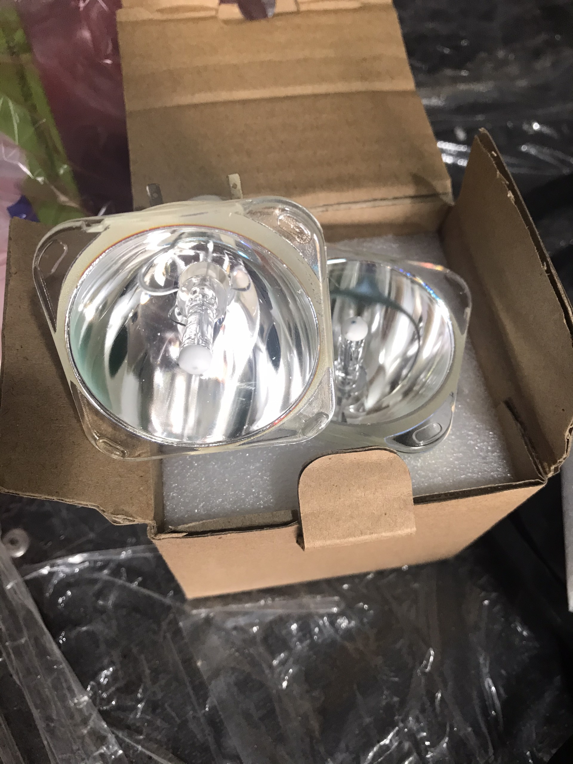 Bóng Beam 230W 7R thương hiệu Osram