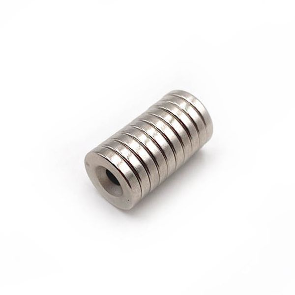 Nam châm đất hiếm 15x3mm lỗ 4mm siêu mạnh