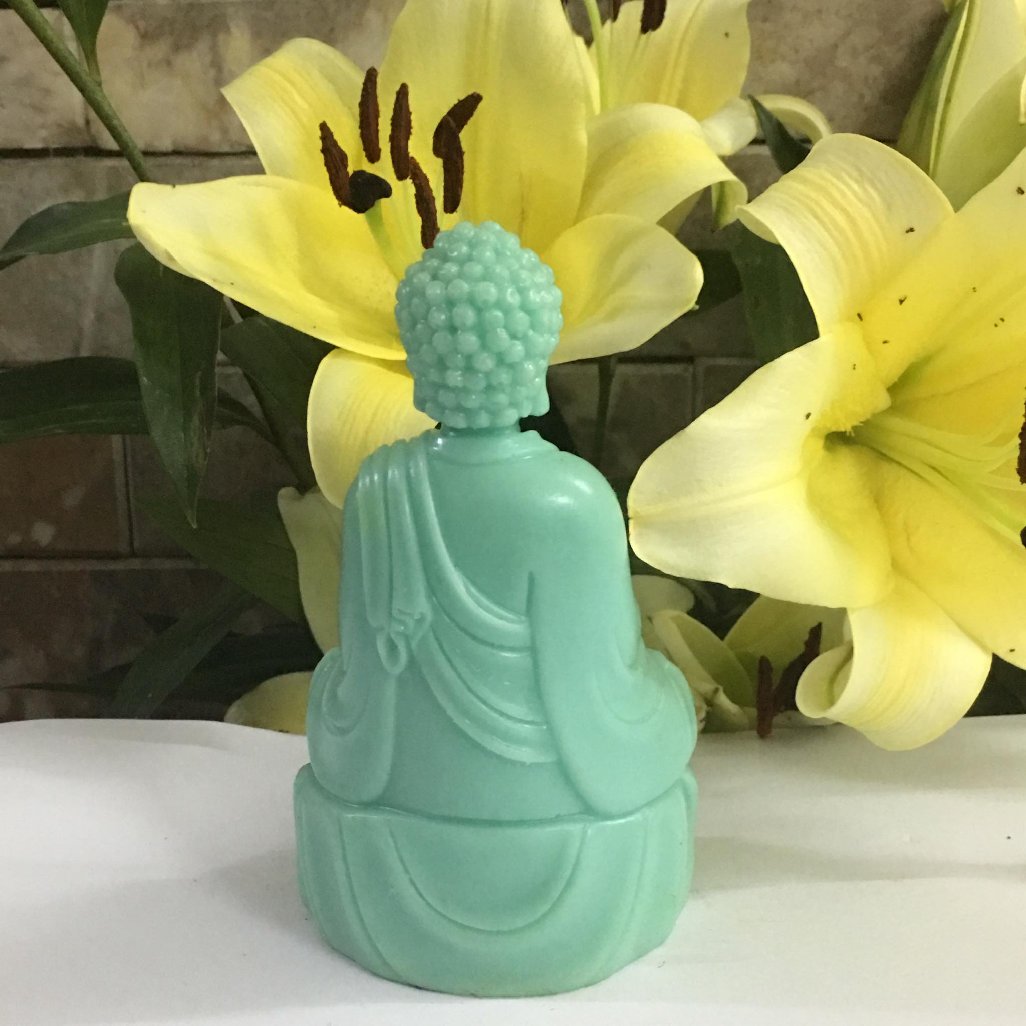 Tượng A Di Đà màu xanh ngọc Cao 15 cm