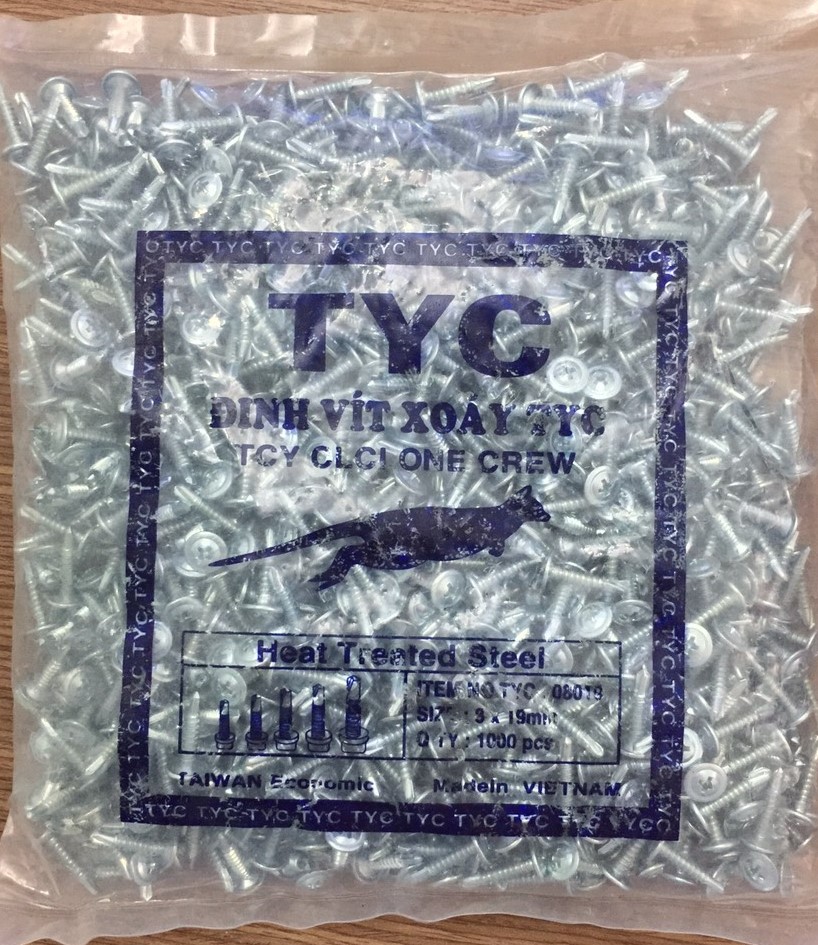 1 BỊCH VÍT ĐUÔI CÁ 1.9 cm TYC ĐẦU DÙ M.E HOÀNG KHANG