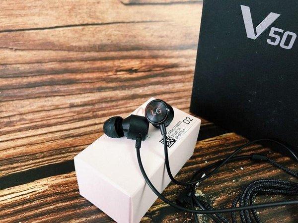 Tai nghe LG V50 ThinQ
