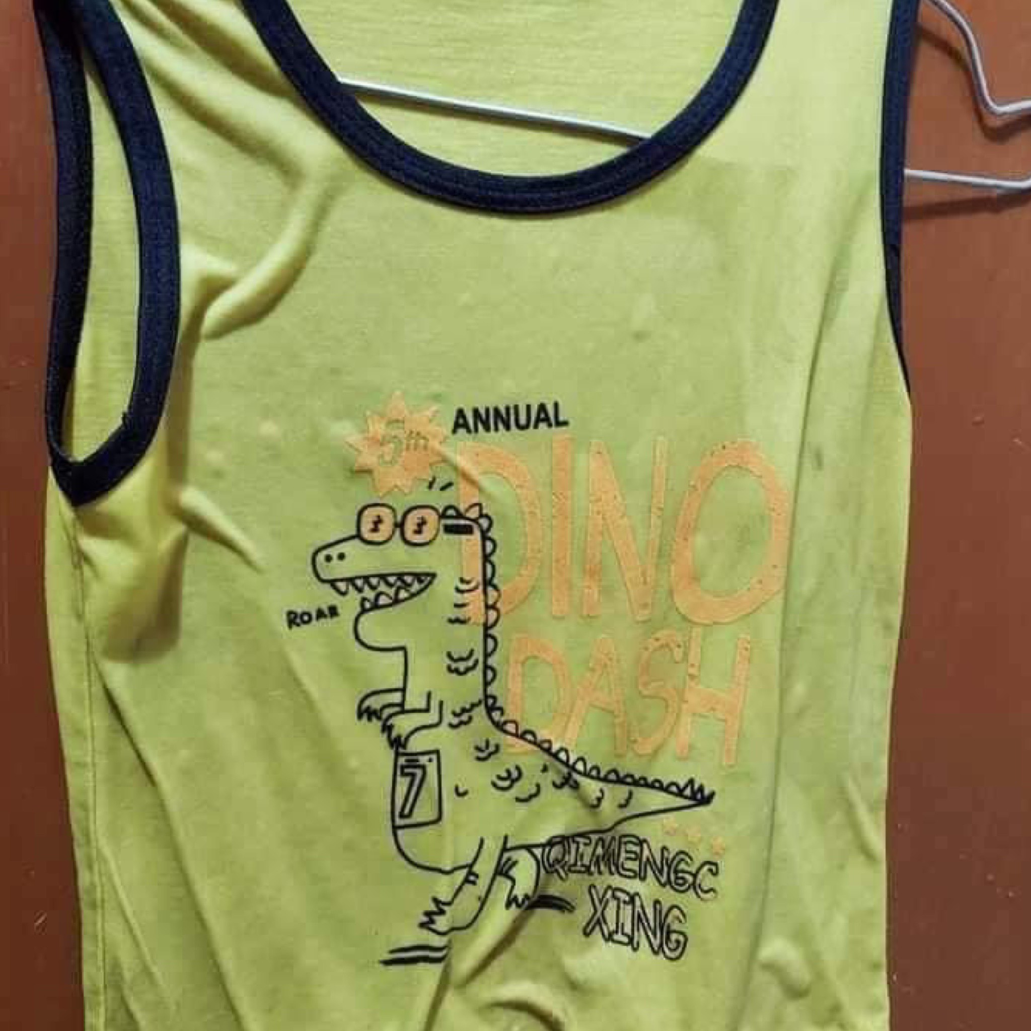 Tẩy mốc quần áo MÀU, Áo Trắng ( KHÔNG MÙI HÔI )