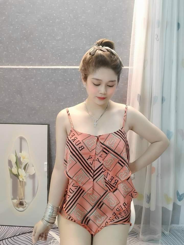 Set đồ nữ 2 dây phối tầng lụa satin Freesize 40-58kg