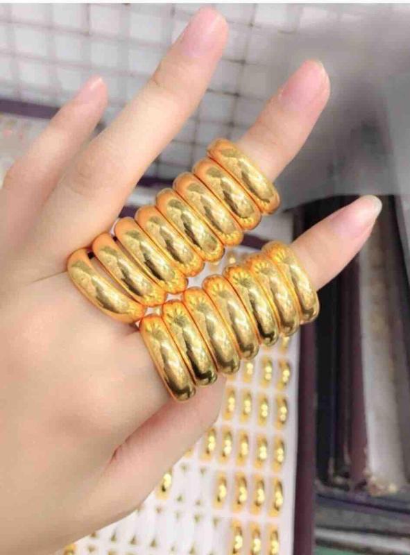 Nhẫn trơn mạ vàng 24k loại 5 chỉ khắc 9999