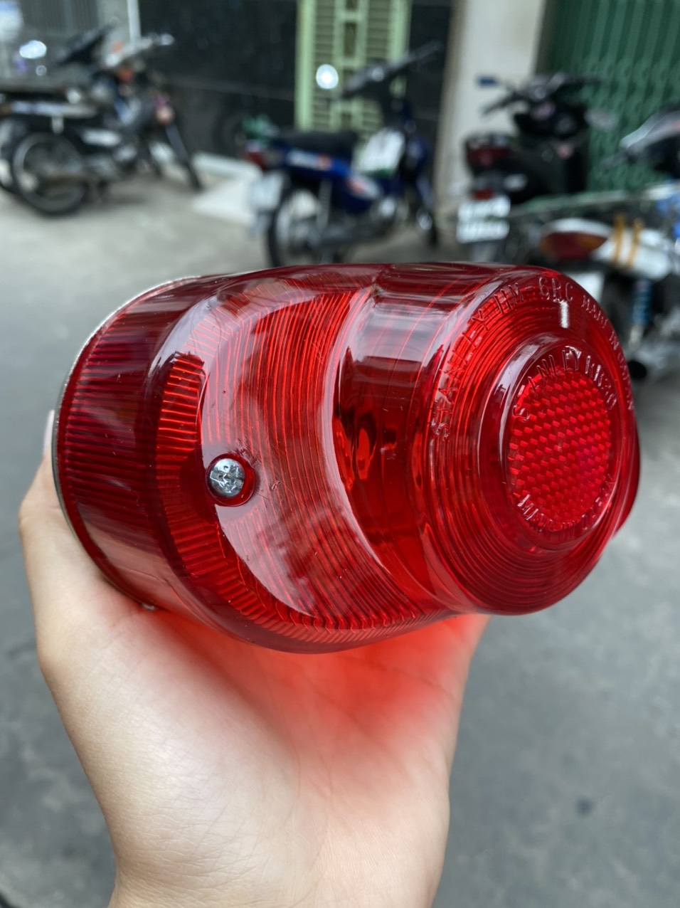 ĐÈN LÁI ( ĐÈN HẬU ) XE CUB 78